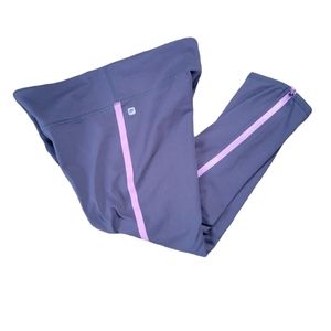 🎉 5 for $25 - Fabletics Capri leggings